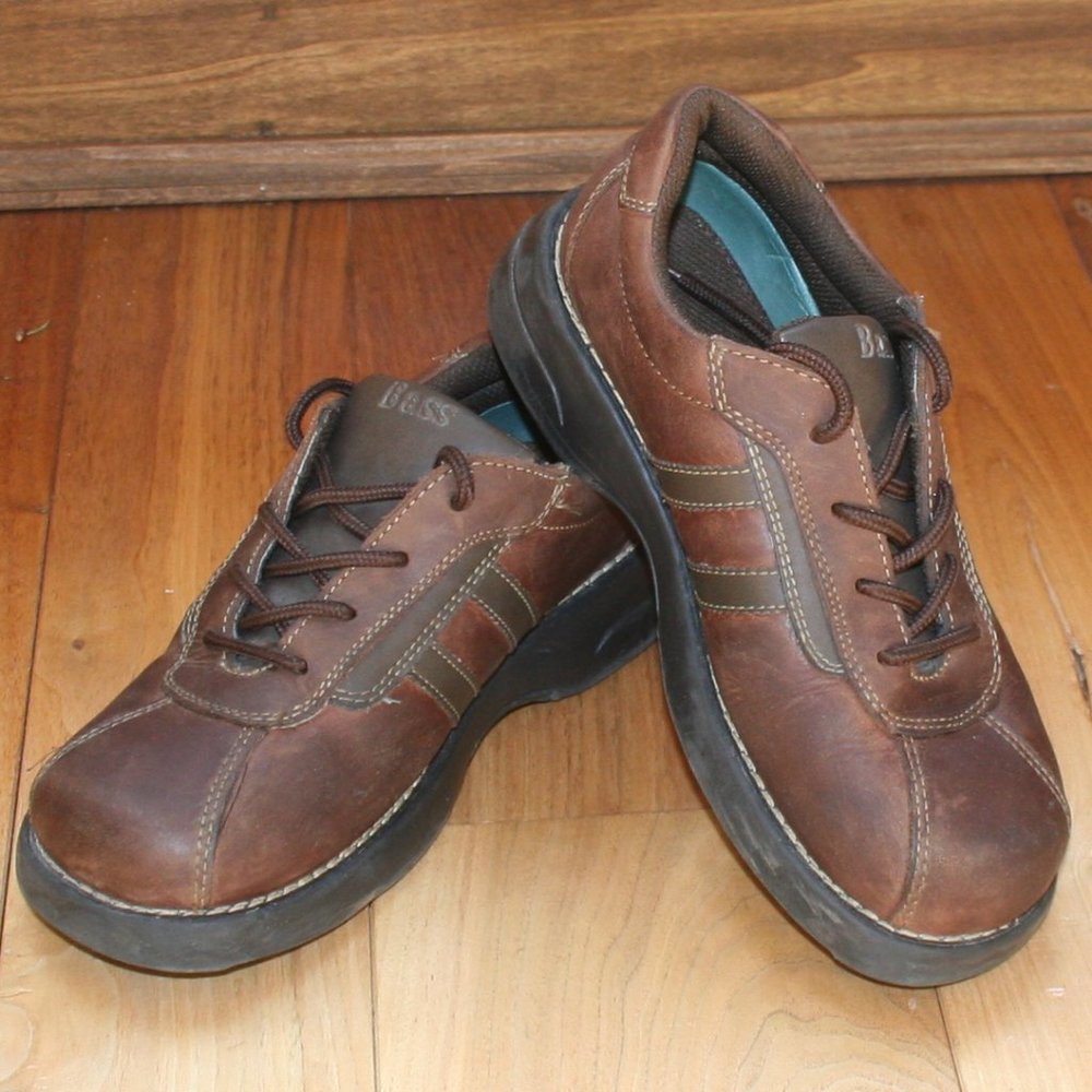 Bass Brown Boys Shoe Size 5 Medium